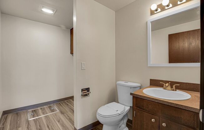 2 beds, 1.5 baths, 1,050 sqft, $2,049, Unit 214-776A