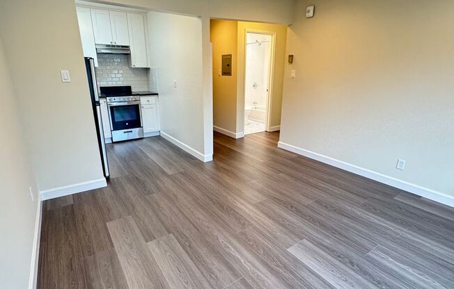 442 Elizabeth Street (741r)