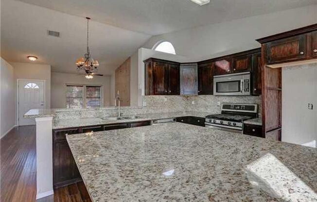 Amazing 3 bedroom 2 bath home is West El Paso!