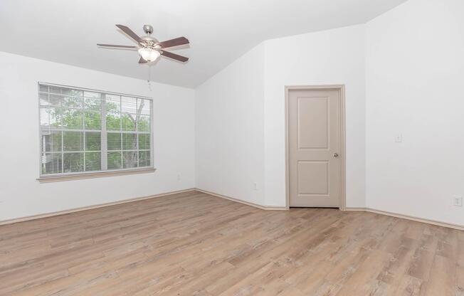 2 beds, 2 baths, 900 sqft, $1,283