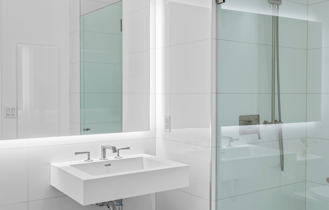 Studio, 1 bath, $3,595, Unit 26-F