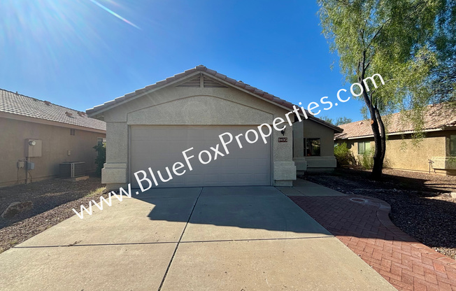 9495 N WINTER WREN AVE