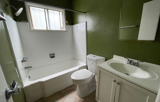 Studio, 1 bath, 350 sqft, $1,695, Unit 7