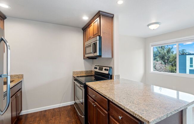 Bayshore Vista Apartments