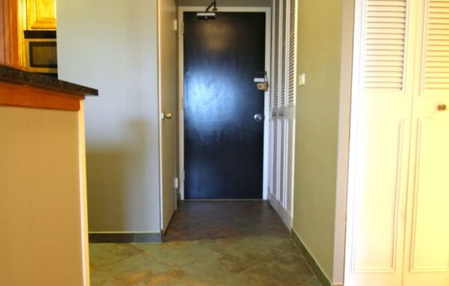 1 bed, 1 bath, $1,450, Unit Unit 614