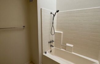 2 Bedroom 2.5 bath townhouse