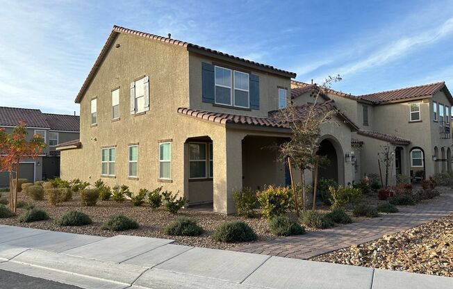 Upgraded, 3 bedroom Inspirada Townhome