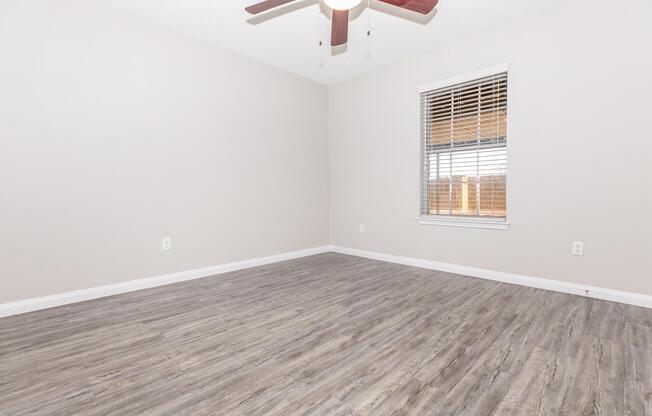 1 bed, 1 bath, 720 sqft, $1,080