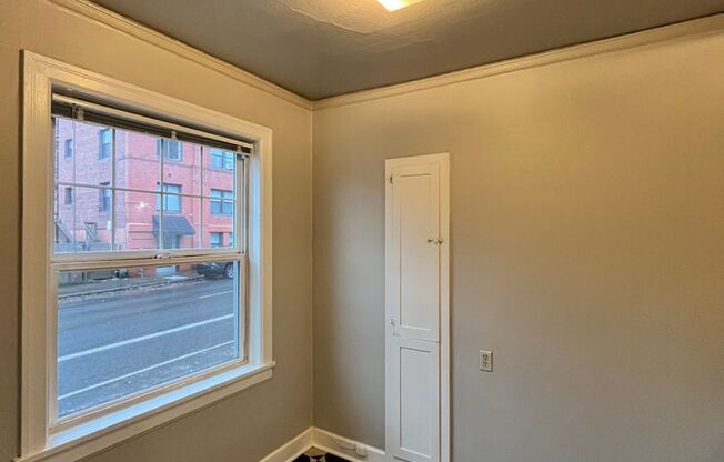Studio, 1 bath, $1,195, Unit 109