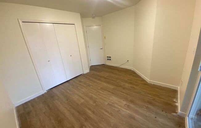 2 beds, 1.5 baths, 1,156 sqft, $1,795, Unit IG 3031