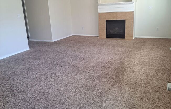 3 Bedroom Home - Nice back yard -  no applications pending available now !