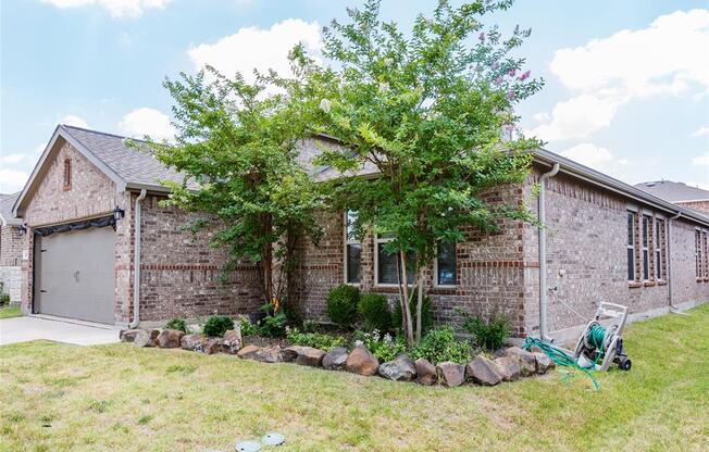 255 CALLAGHAN DR