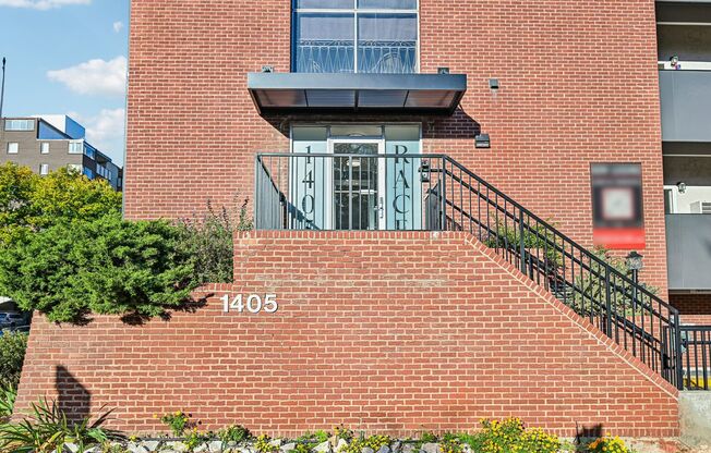 1 bed, 1 bath, 640 sqft, $1,200, Unit 304