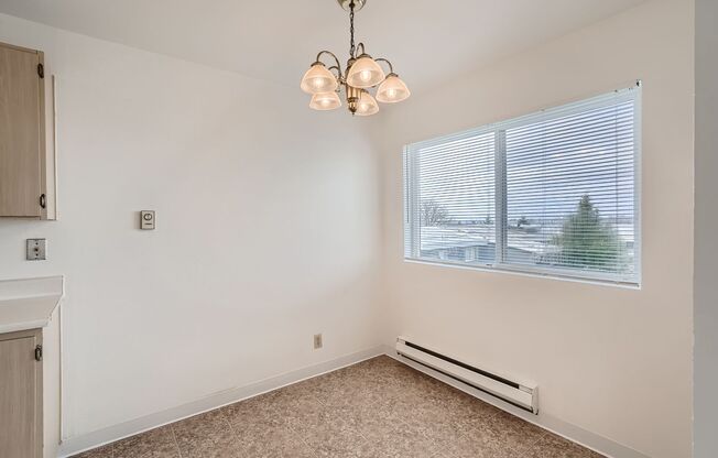 1 bed, 1 bath, 830 sqft, $1,695, Unit Unit 226