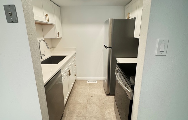 120 G ST