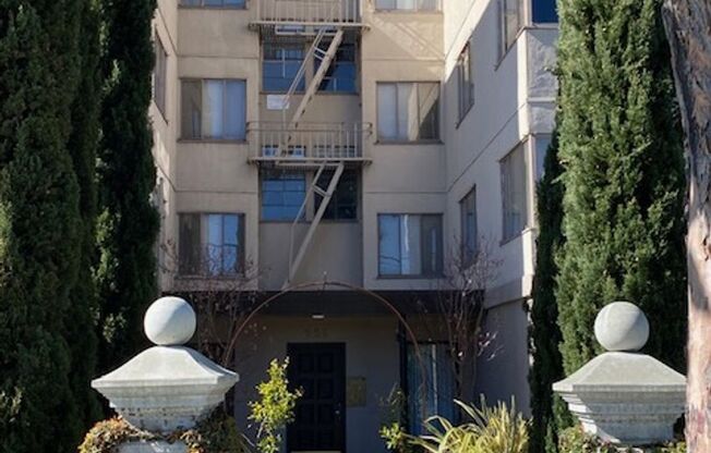 COMING SOON-229 MacArthur Blvd located just above Lake Merritt in the Adams Point Neighborhood of Oakland