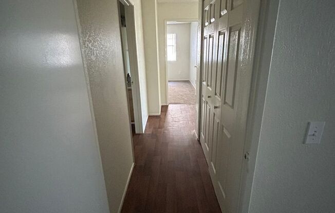 2 beds, 2 baths, 900 sqft, $2,200, Unit 49