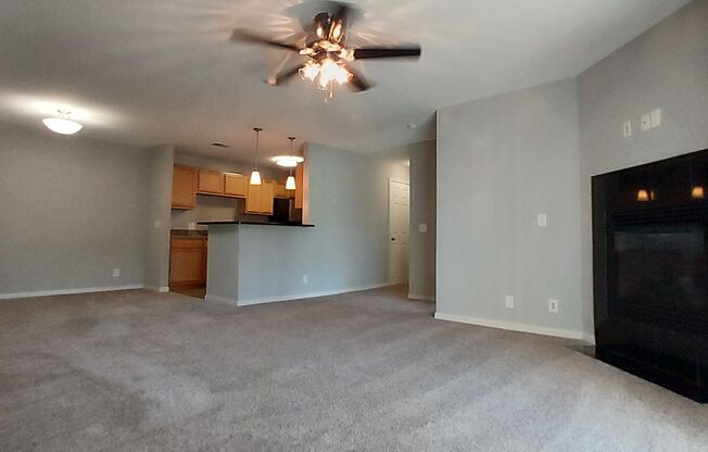 2 beds, 2 baths, 1,142 sqft, $1,360, Unit 31-202