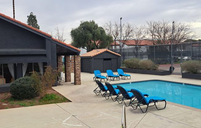 1 bed, 1 bath, $1,075, Unit # #C 28