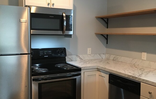 1 bed, 1 bath, 558 sqft, $1,100, Unit 2