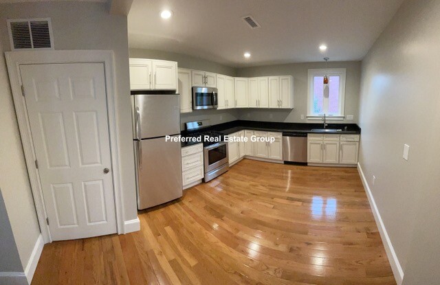 15 Dix St.