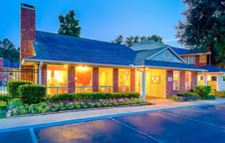 Quail Creek Apartments