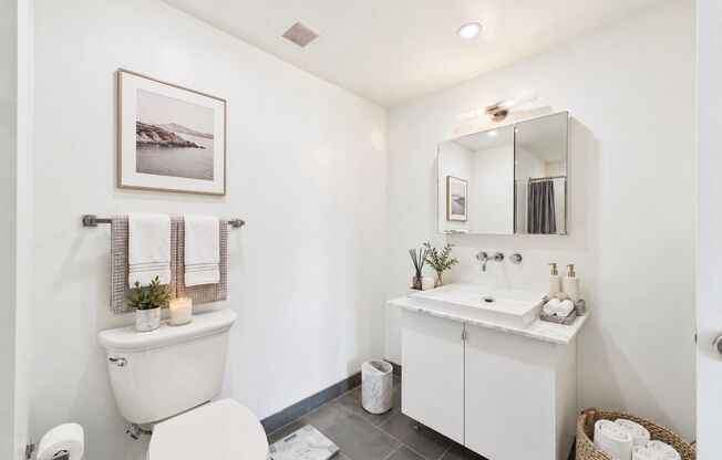 2 beds, 2 baths, 1,069 sqft, $2,945, Unit 7D