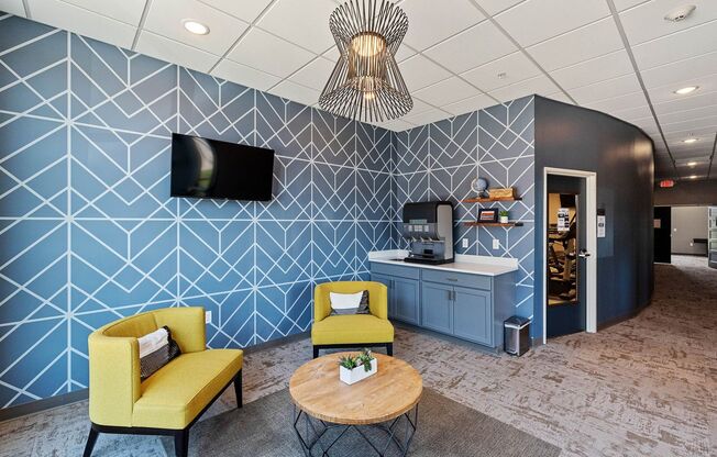 1 bed, 1 bath, 726 sqft, $995, Unit 210