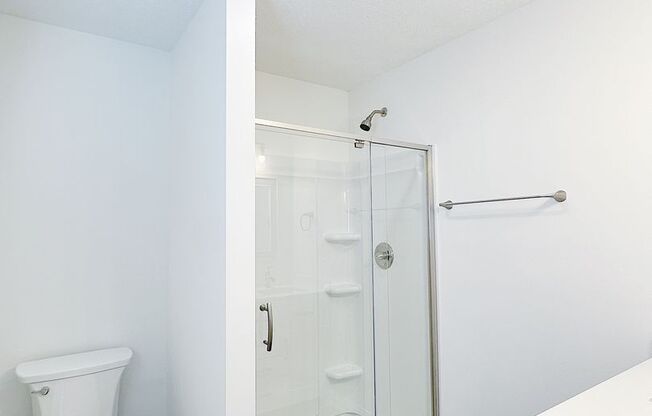 2 beds, 2 baths, 1,300 sqft, $1,299, Unit 3011