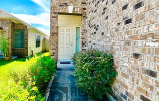 3 beds, 2.5 baths, $2,275