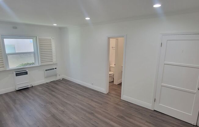 Studio, 1 bath, 500 sqft, $2,095, Unit 825-02