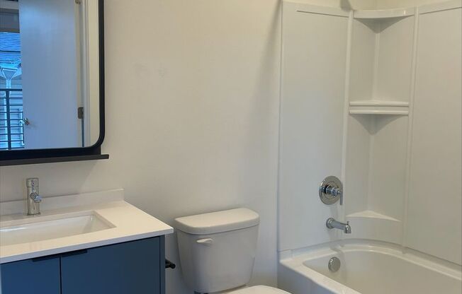 Studio, 1 bath, 241 sqft, $1,650, Unit 408