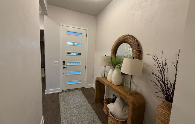 Beautiful Home located in Fairway Pointe