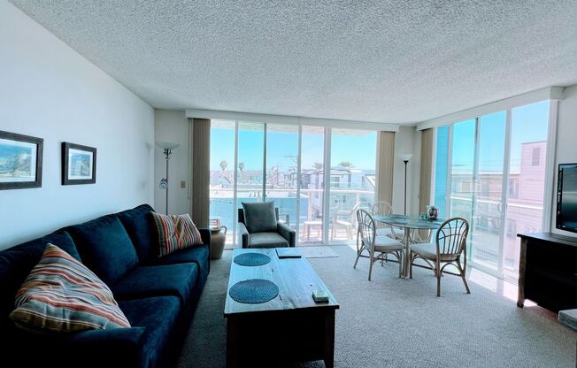 Charming 1 Bedroom 1 Bath-Fully Furnished Just feet away from the Sandy Beach