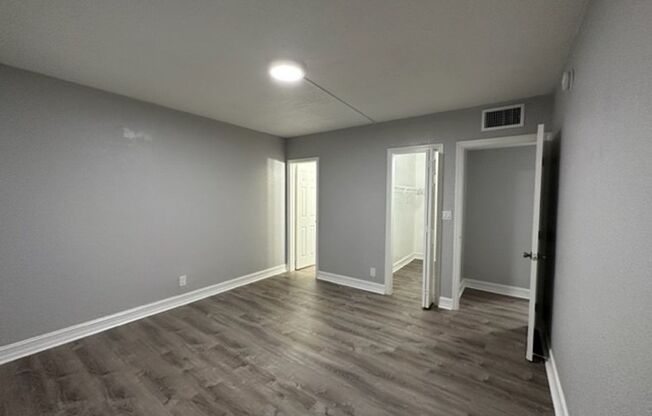 2 beds, 2 baths, 1,050 sqft, $1,995, Unit 103