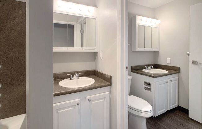 2 beds, 1.5 baths, 950 sqft, $2,350, Unit 326