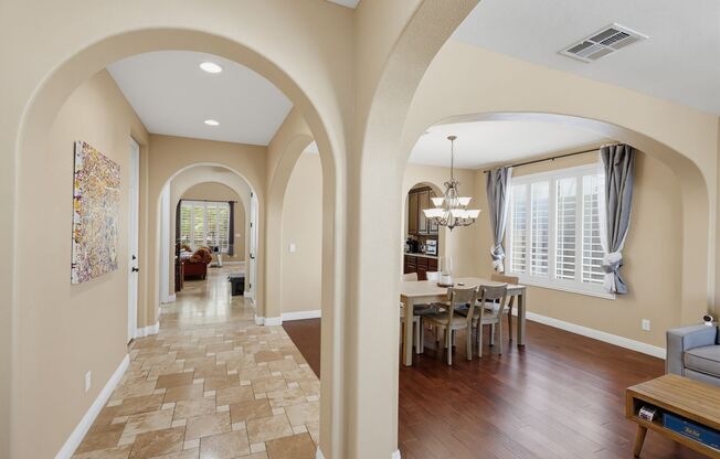 Beautiful Summerlin Paseos Home With 1st Floor Primary Suite