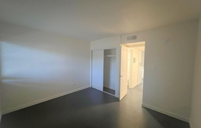 1 bed, 1 bath, 463 sqft, $974, Unit A-607