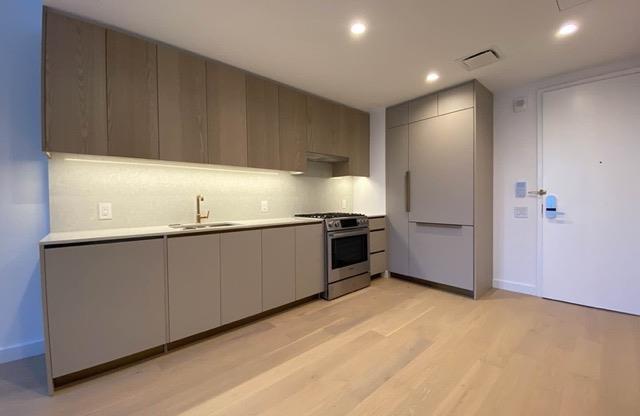 1 bed, 1 bath, 709 sqft, $4,500, Unit 614