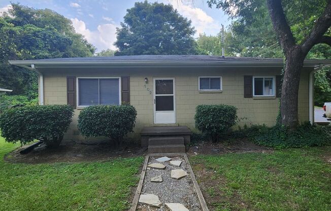 Chapel Hill / House off of Franklin Street AVAILABLE