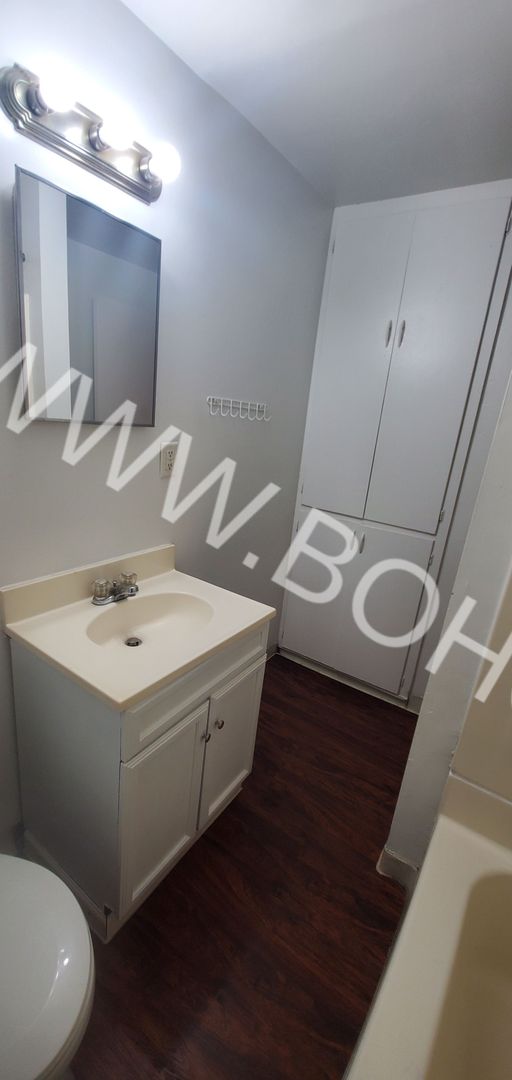 7501 Ideal Ave.