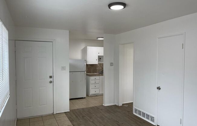 The Cottages at 3440