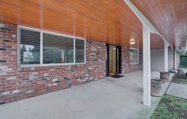 4Bd/2.25Ba Bellevue House