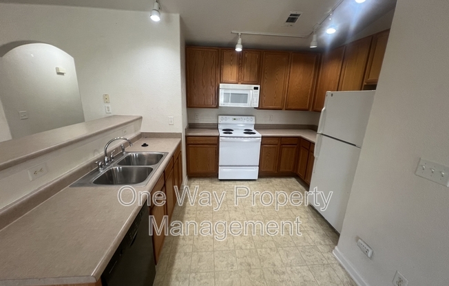 5551 W 29 ST