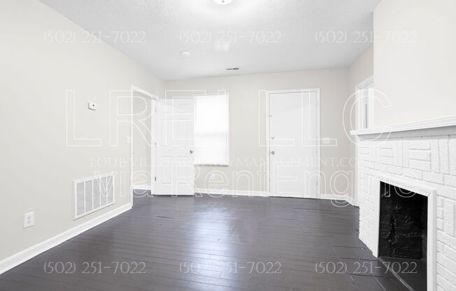 1772 BOLLING AVE
