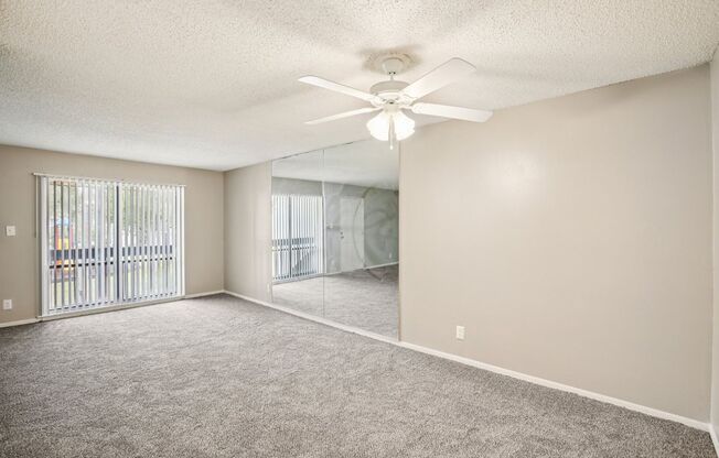 3 beds, 2 baths, 1,229 sqft, $1,875, Unit 412