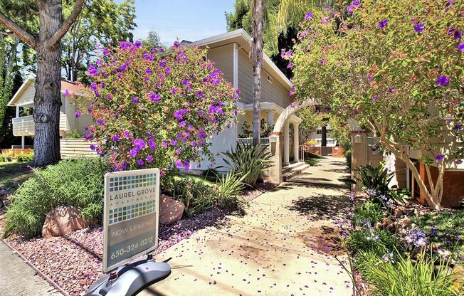 Courtyard Garden Space at Laurel Grove Apartments, Menlo Park