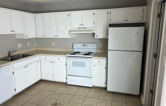 2 beds, 1.5 baths, $1,275, Unit Unit B