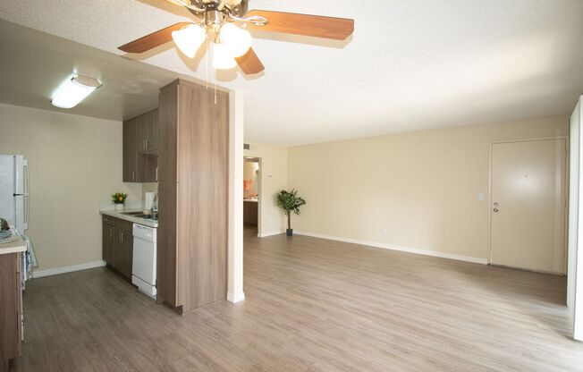 1 bed, 1 bath, 710 sqft, $2,375, Unit D-7