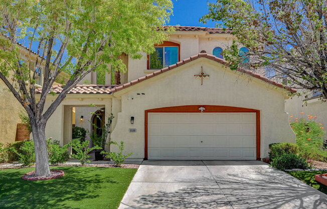 10588 ISOLA BELLA ST